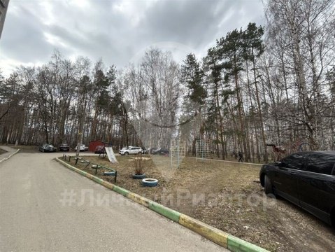 2-к квартира, 8/9 эт., 44м²