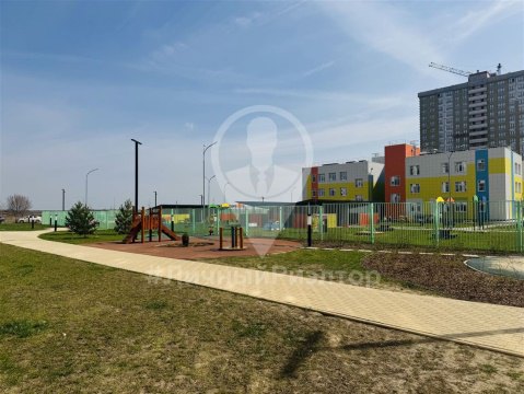 4-к квартира, 1/18 эт., 84м²