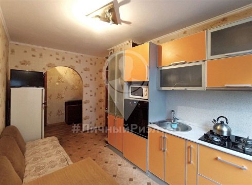 3-к квартира, 3/10 эт., 68м²